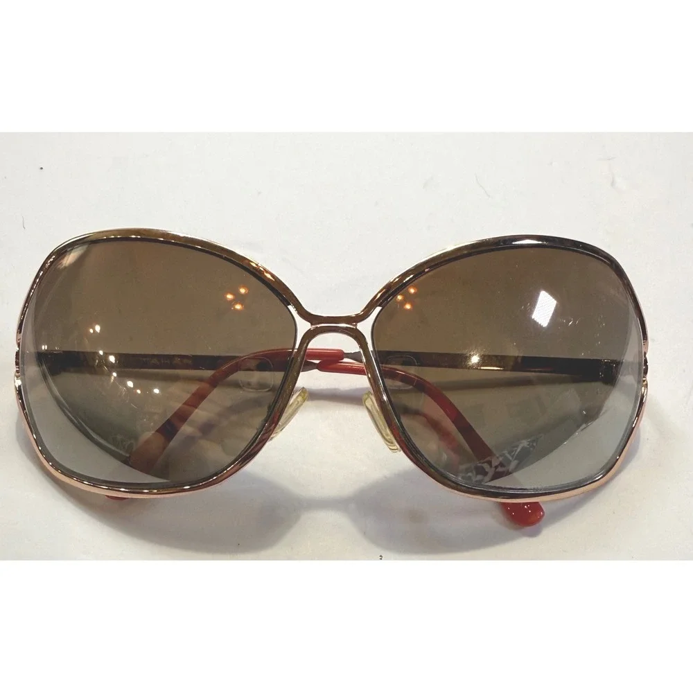 Tahari Womens Oversized Butterfly Sunglasses Rose Gold Frame Brown Lens Red Tips